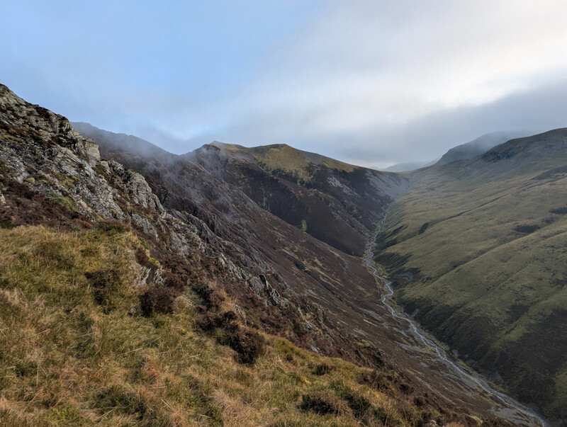 The ridgeline to the left that we would follow to the top of the beck - © Copyright 2025 Peter Burlingham, Days In The Lakes